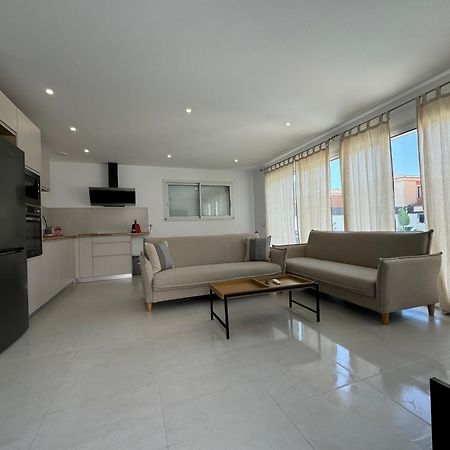 Belle Villa Contemporaine Piscine Privee Empuriabrava Exteriör bild