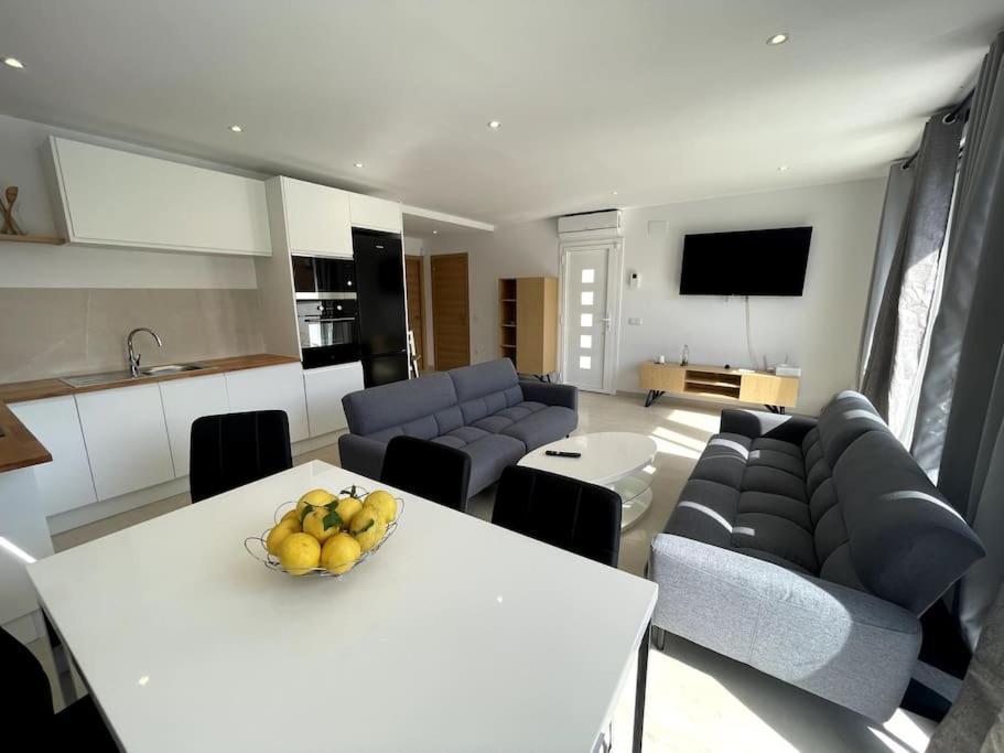 Belle Villa Contemporaine Piscine Privee Empuriabrava Exteriör bild